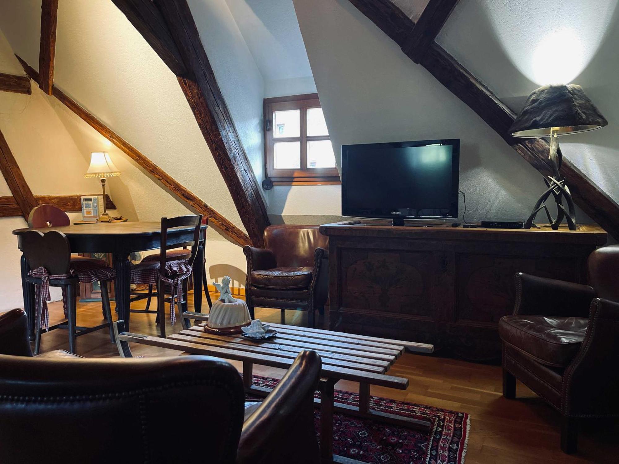 Gite Maison Des Vignerons Рикевир Экстерьер фото
